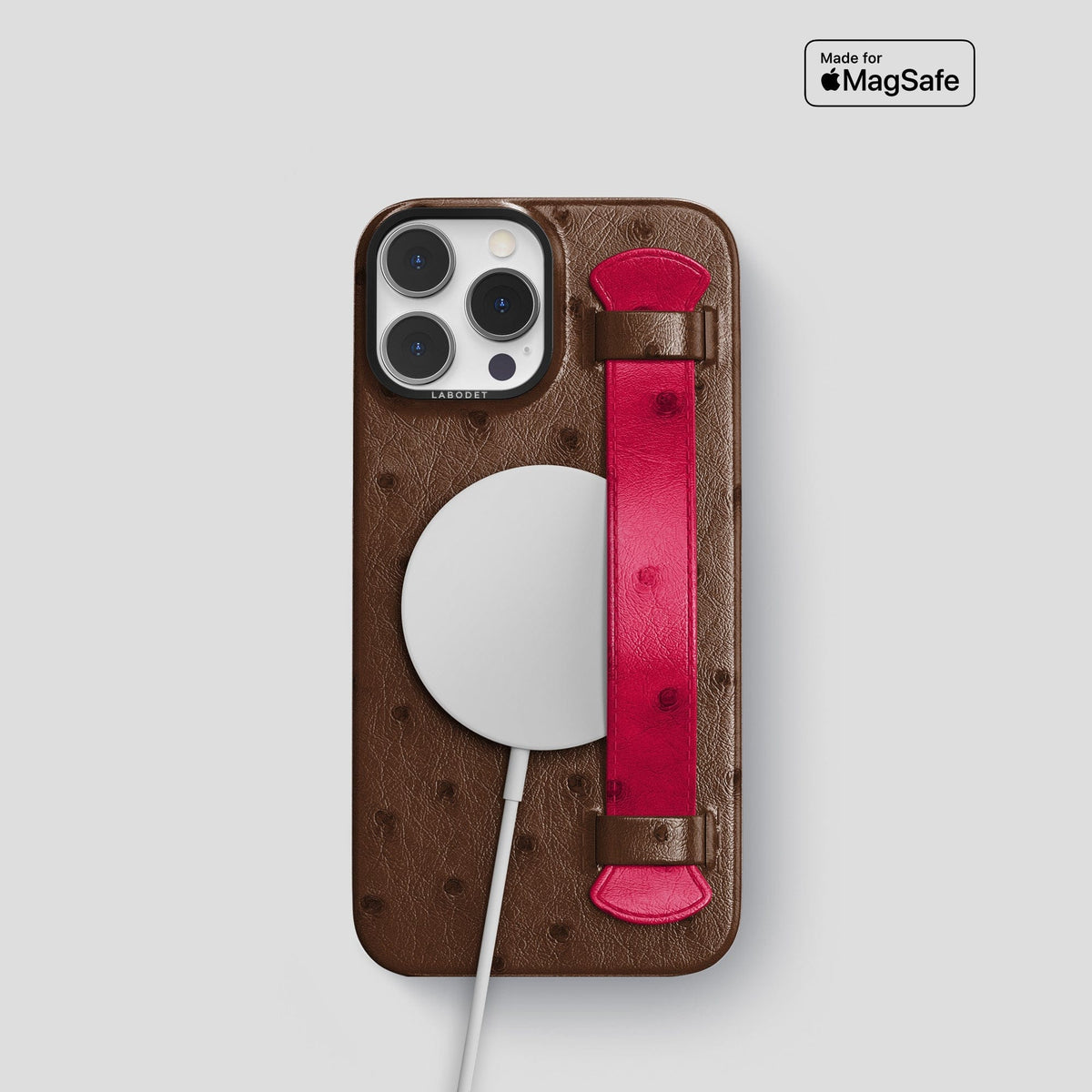 Chocolate-Bordeaux iPhone 15 Pro Handle Case Colore Ostrich with Black Metal -5 | Chocolate-Bordeaux-Black