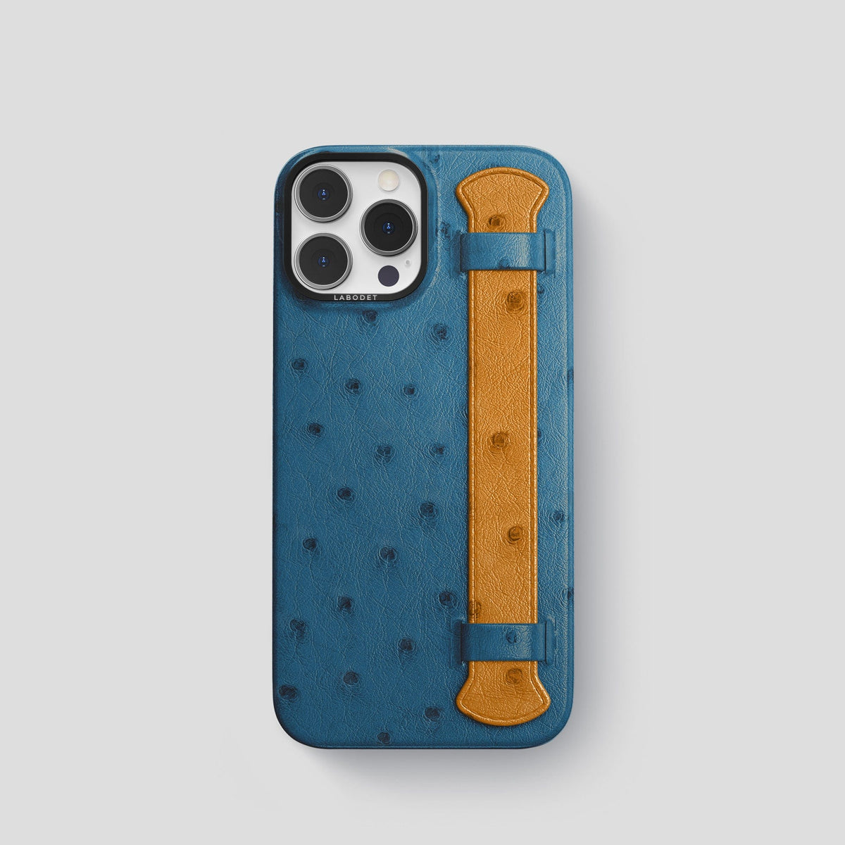 Blue-Jeans-Chestnut iPhone 14 Pro Handle Case Colore Ostrich with Black Metal -1 | Blue-Jeans-Chestnut-Black