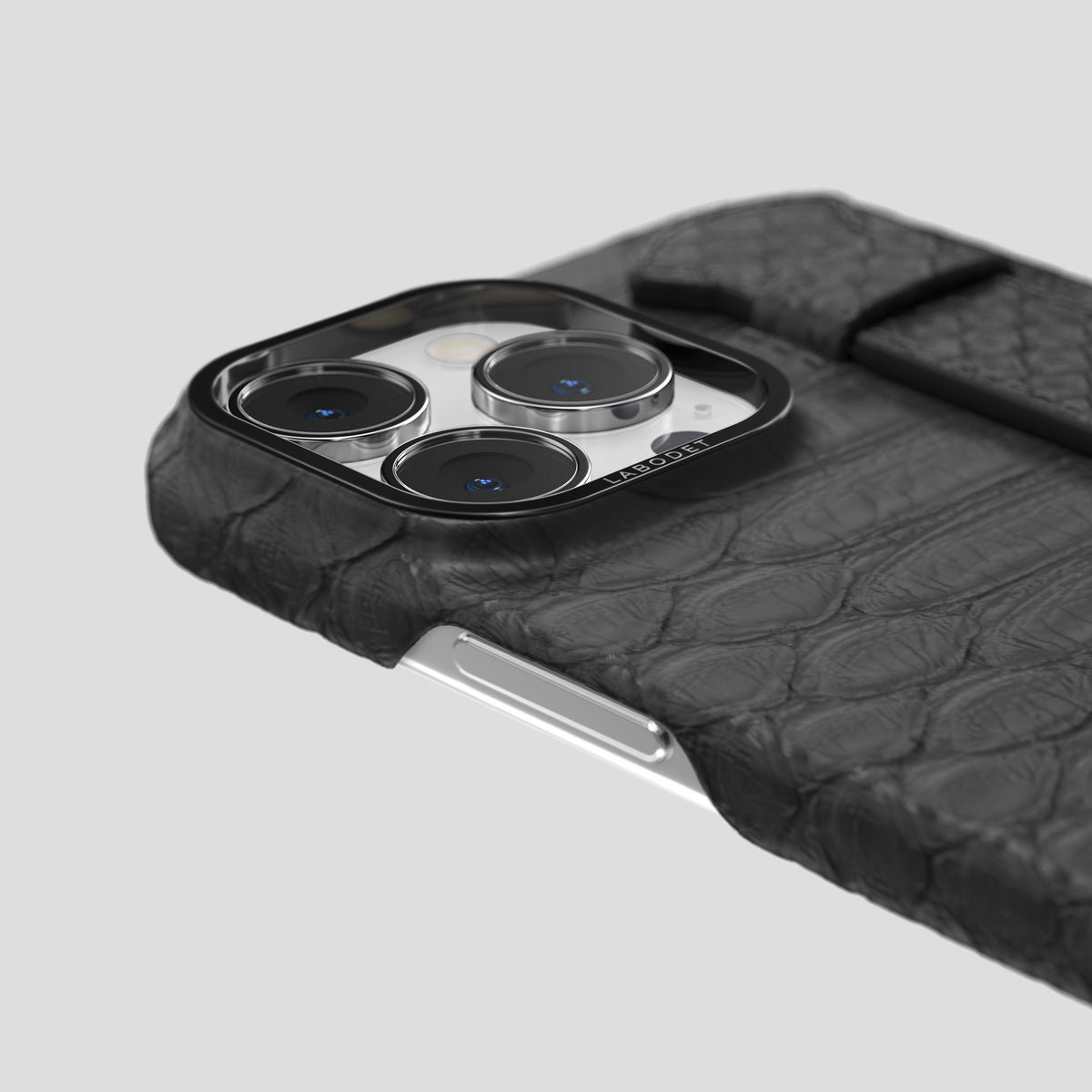 Grey iPhone 15 Pro Max Handle Case Python with Black Metal -6 | Grey-Black