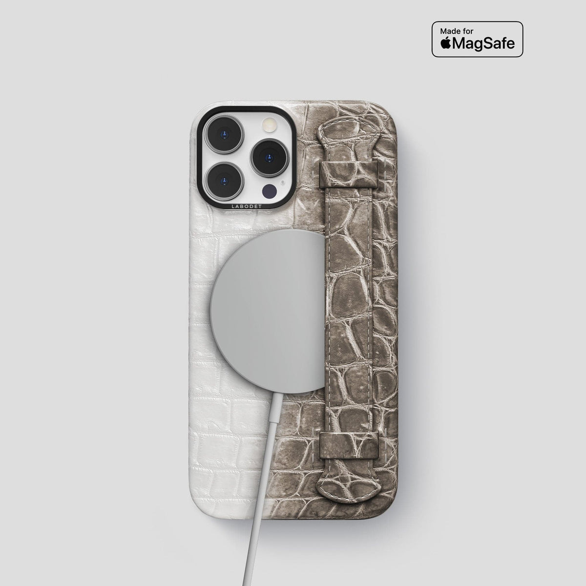Dark iPhone 14 Pro Handle Case Himalayan Crocodile with Black Metal -5 | Dark-Black