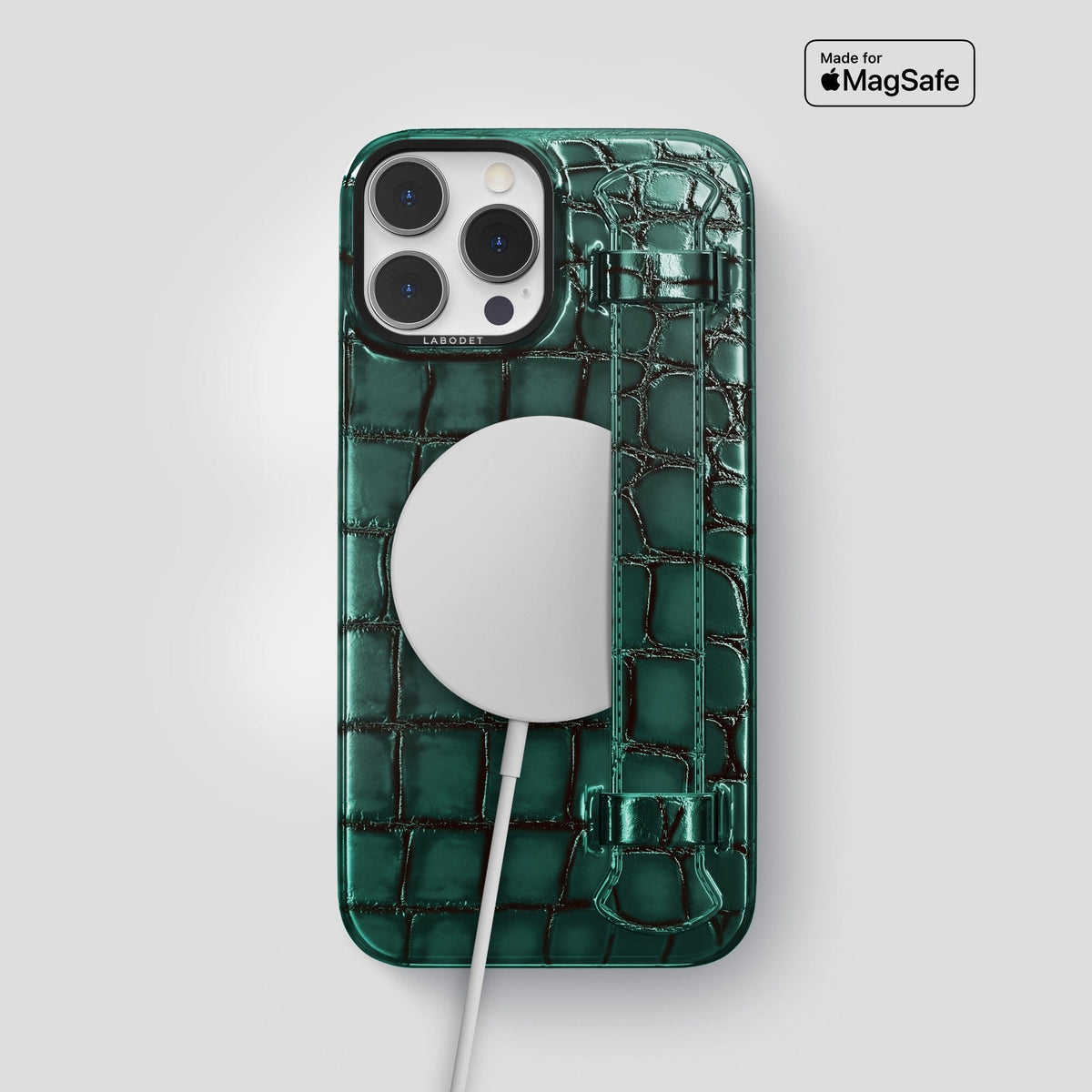 Green iPhone 15 Pro Max Strap Case Patina Alligator with Black Metal -5 | Green-Black