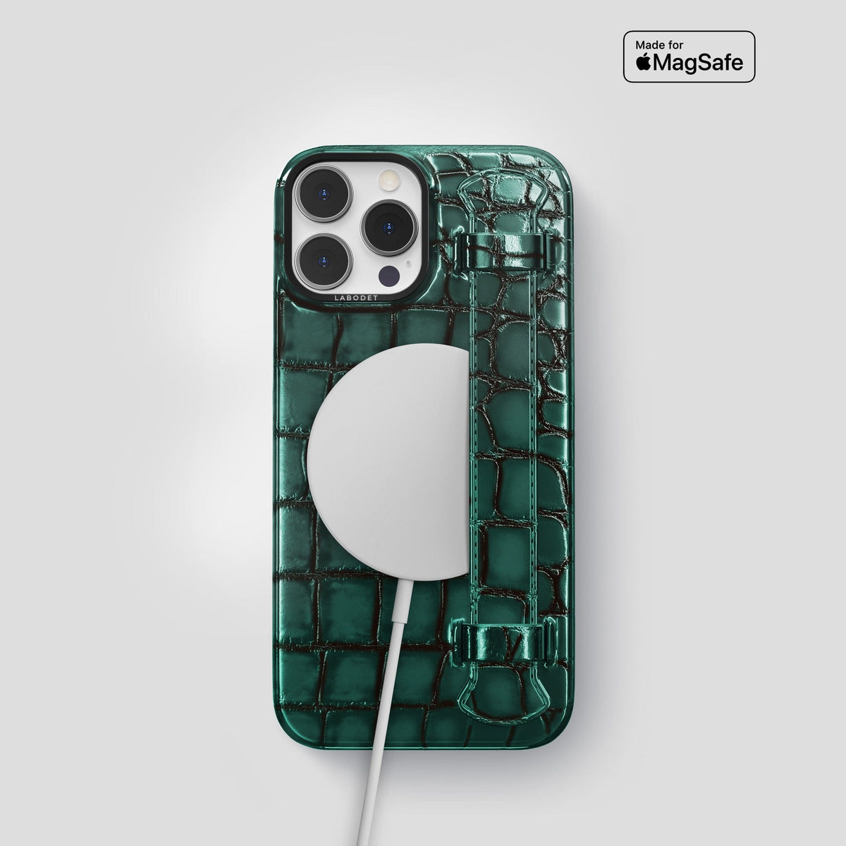 Green iPhone 15 Pro Strap Case Patina Alligator with Black Metal -5 | Green-Black