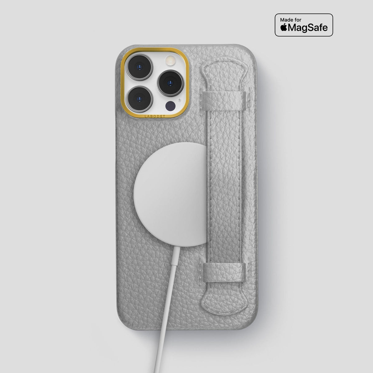Nuage iPhone 15 Pro Max Strap Case Calf with Gold Metal -5 | Nuage-Gold