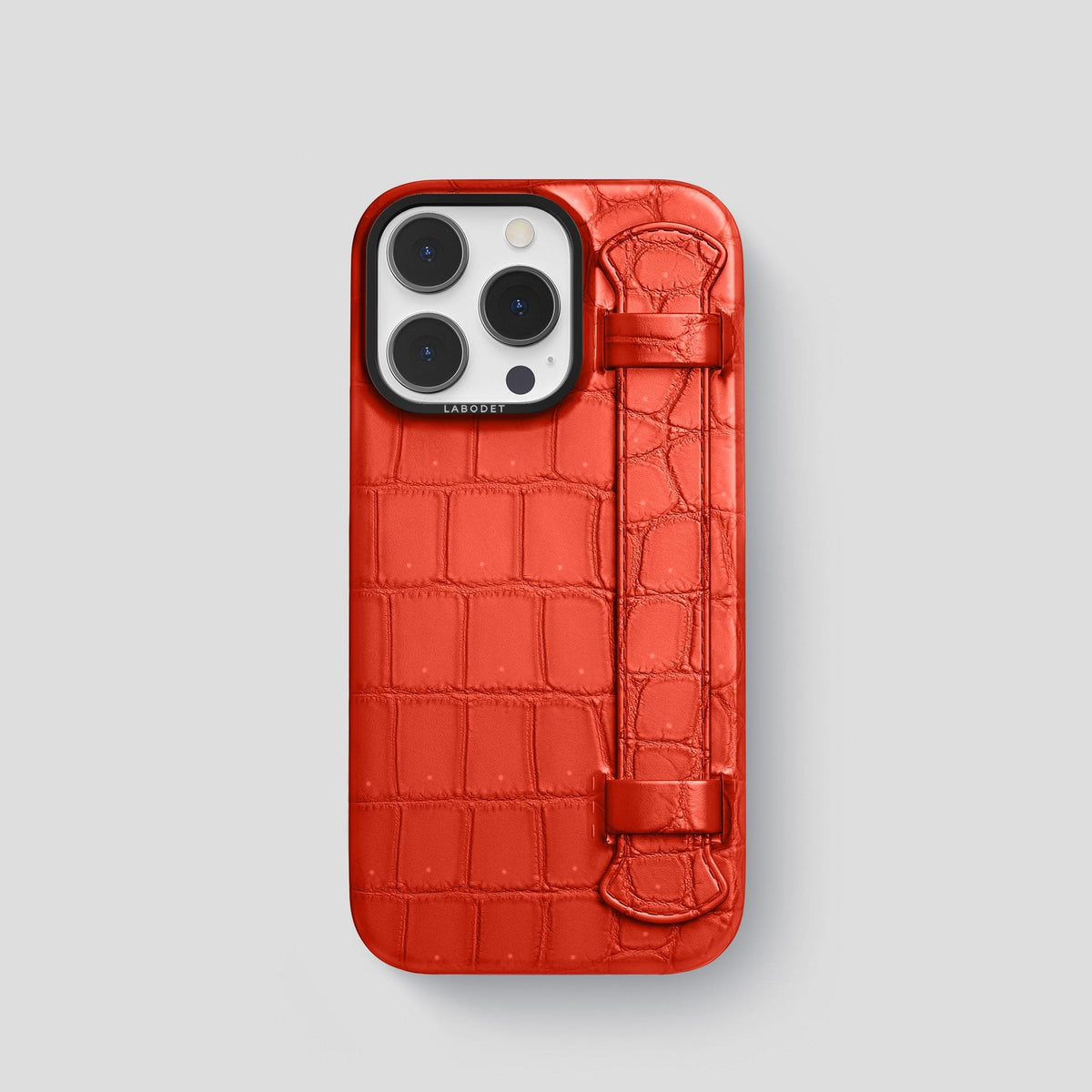 Rust iPhone 15 Pro Strap Case Porosus Crocodile with Black Metal -1 | Rust-Black
