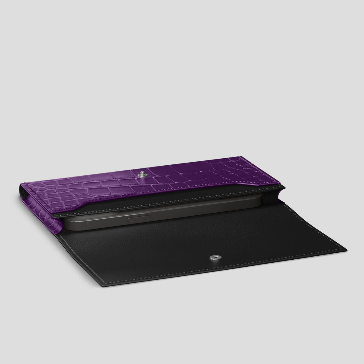 Purple iPhone 15 Pro Wallet Alligator -4 | Purple
