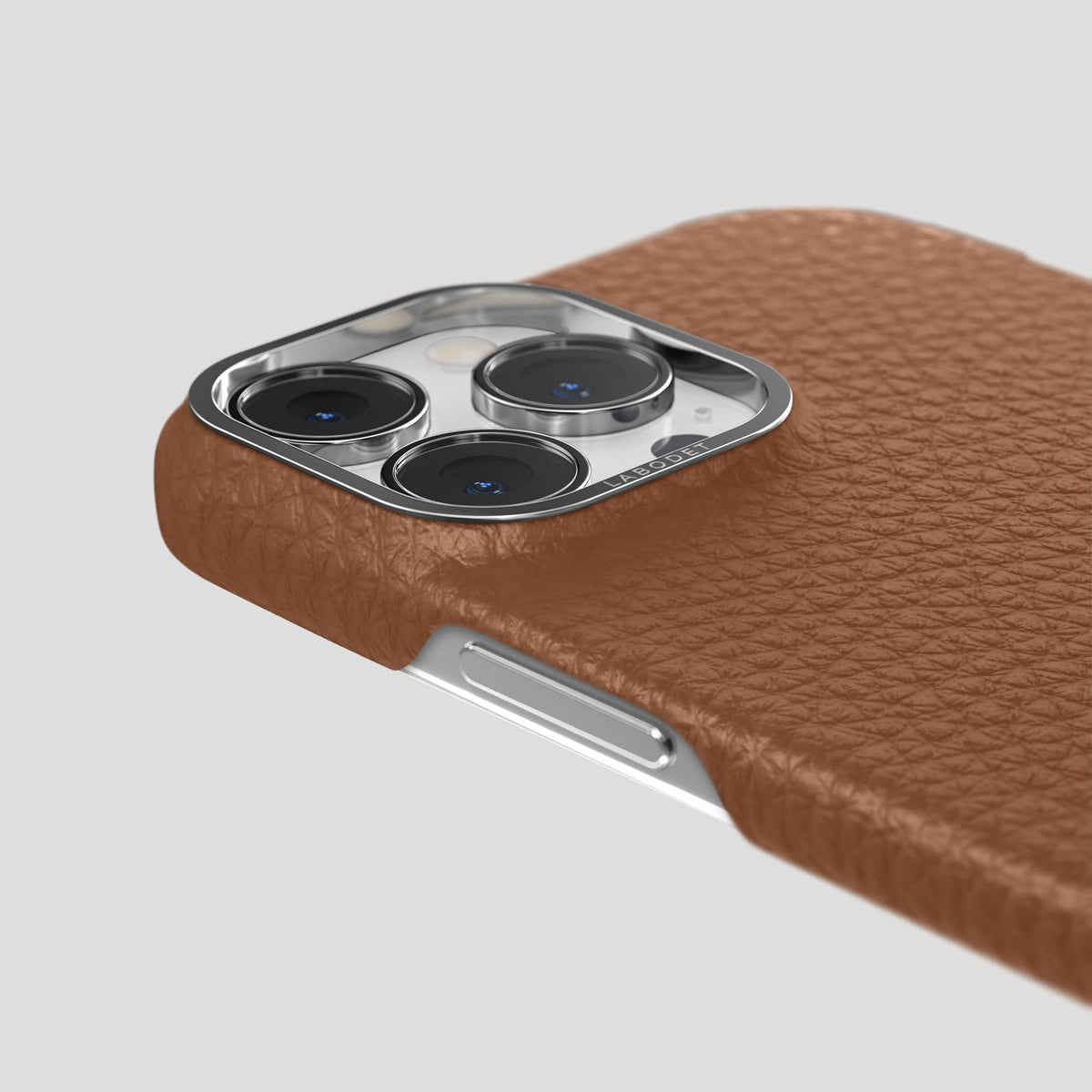 Caramel iPhone 13 Pro Max Classic Case Calf with Steel Metal -6 | Caramel-Steel