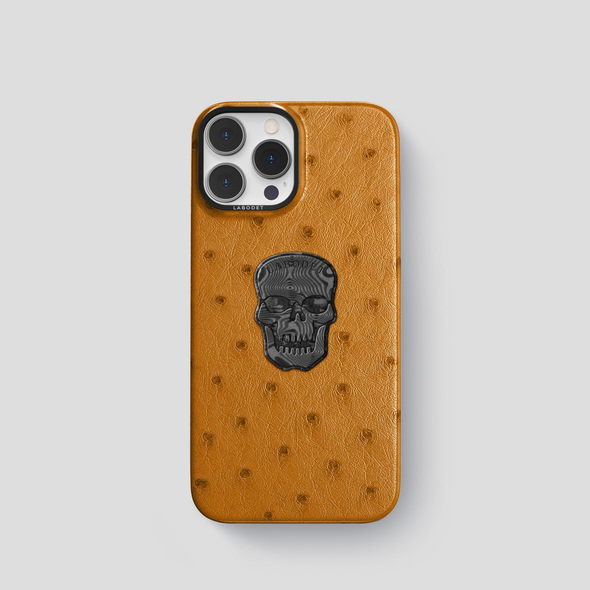 Chestnut iPhone 13 Pro Classic Case Ostrich with Black Metal -1 | Chestnut-Black