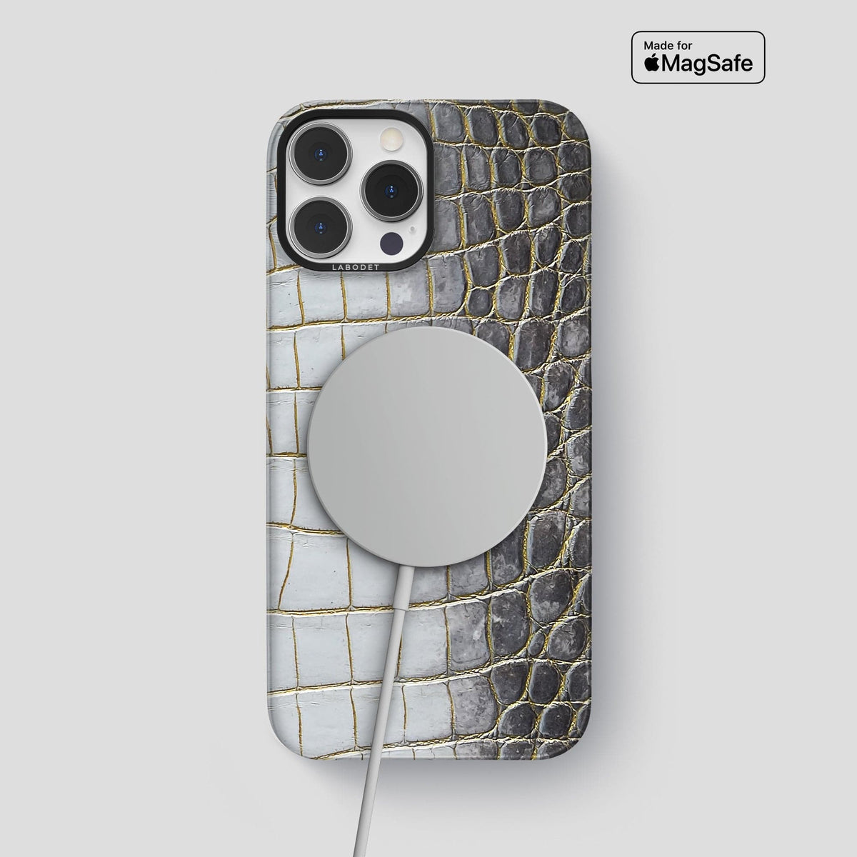 Gold iPhone 13 Pro Max Himalaya Classic Case with Black Metal -4 | Gold-Black