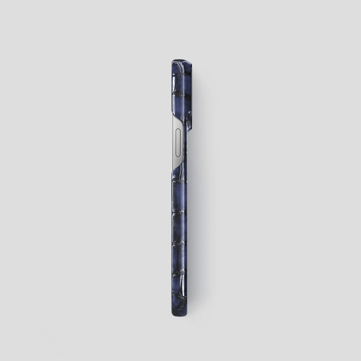Havana-Blue iPhone 13 Pro Classic Case with Black Metal -3 | Havana-Blue-Black