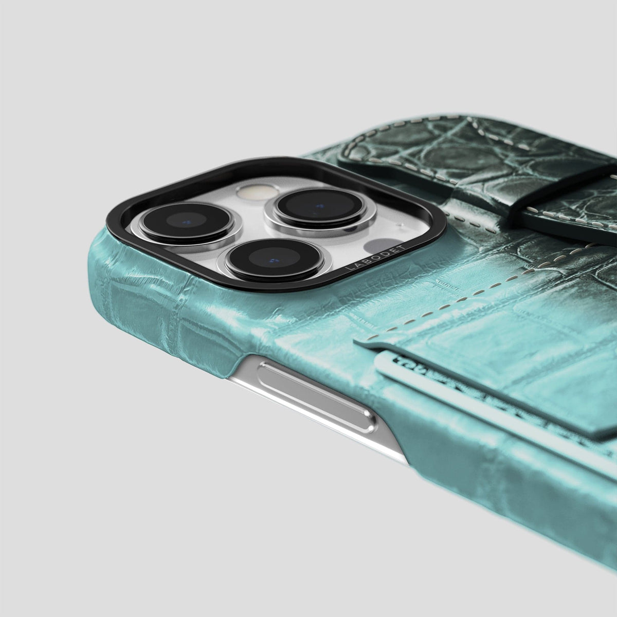 Light-Mint iPhone 14 Pro Himalaya Strap Case Himalayan Crocodile with Black Metal -5 | Light-Mint-Black
