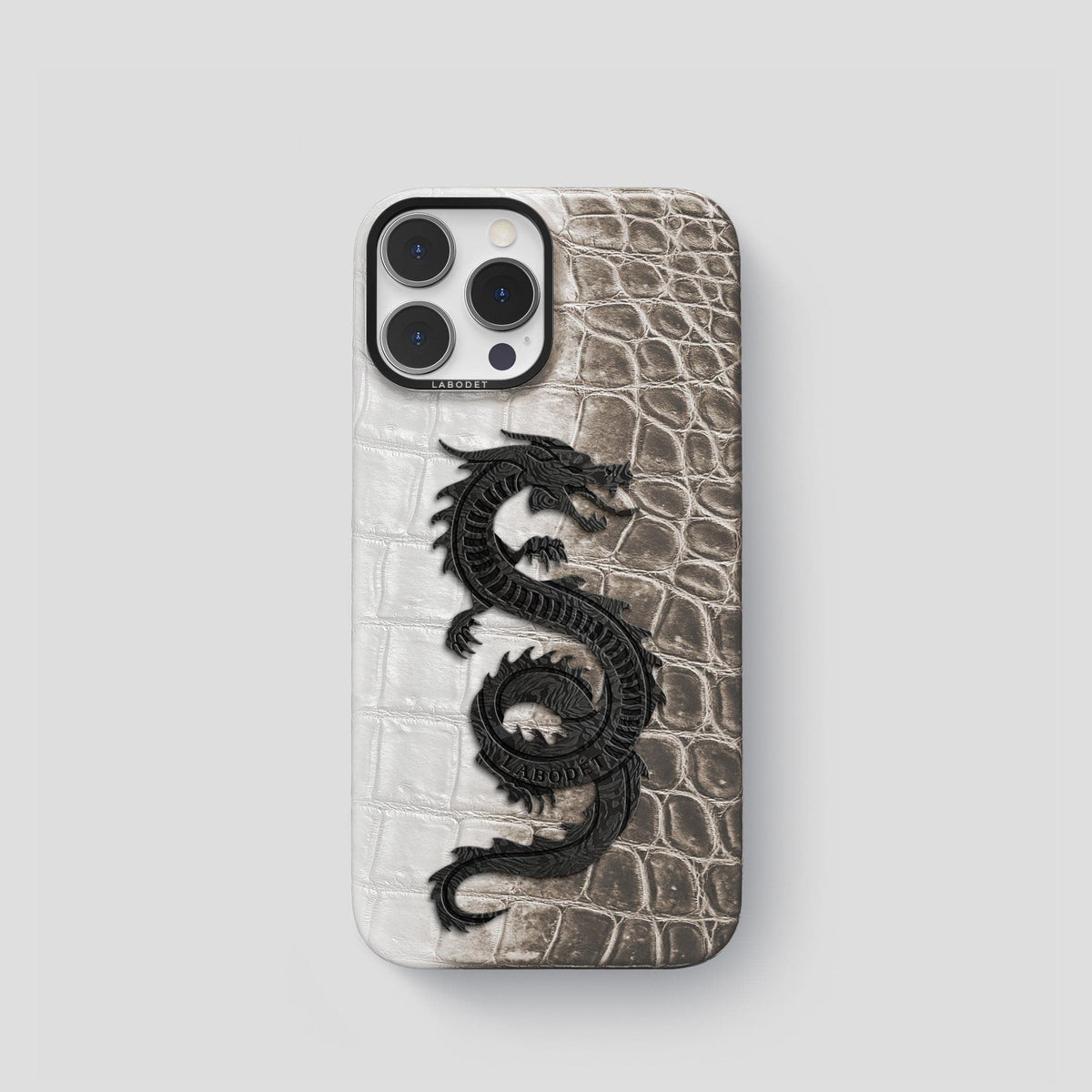 Dark iPhone 14 Pro Himalaya Classic Case with Black Metal -1 | Dark-Black
