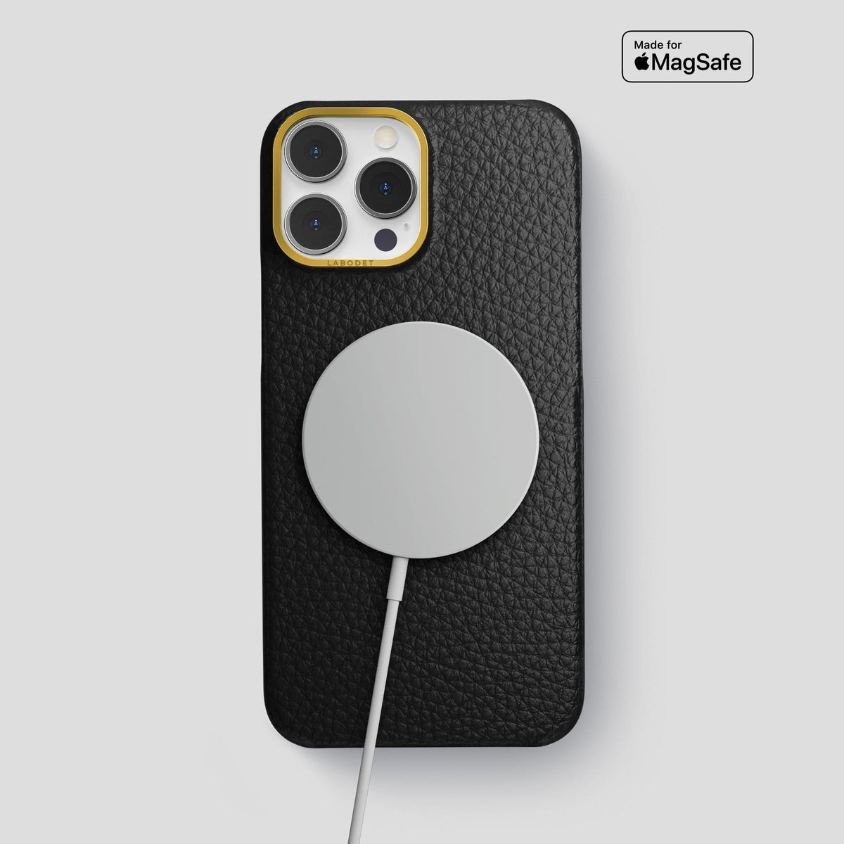 Black iPhone 14 Pro Max Classic Case Calf with Gold Metal -5 | Black-Gold