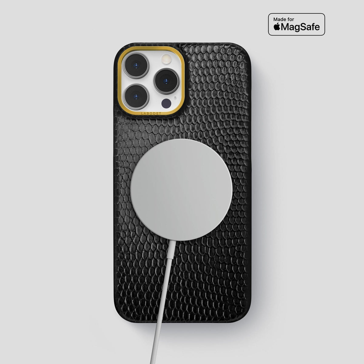 Black iPhone 14 Pro Max Classic Case with Gold Metal -5 | Black-Gold