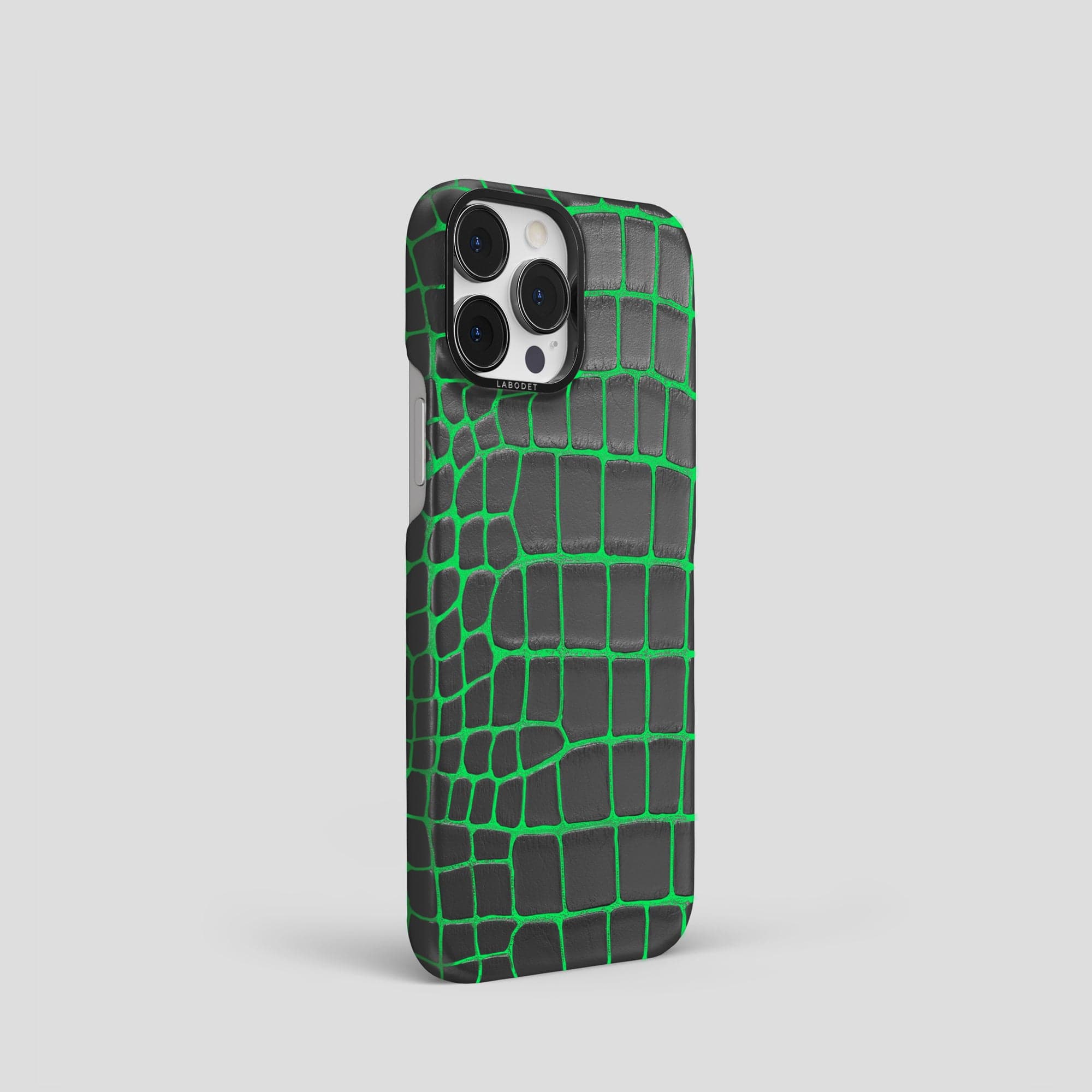 classic-iphone-14-pro-