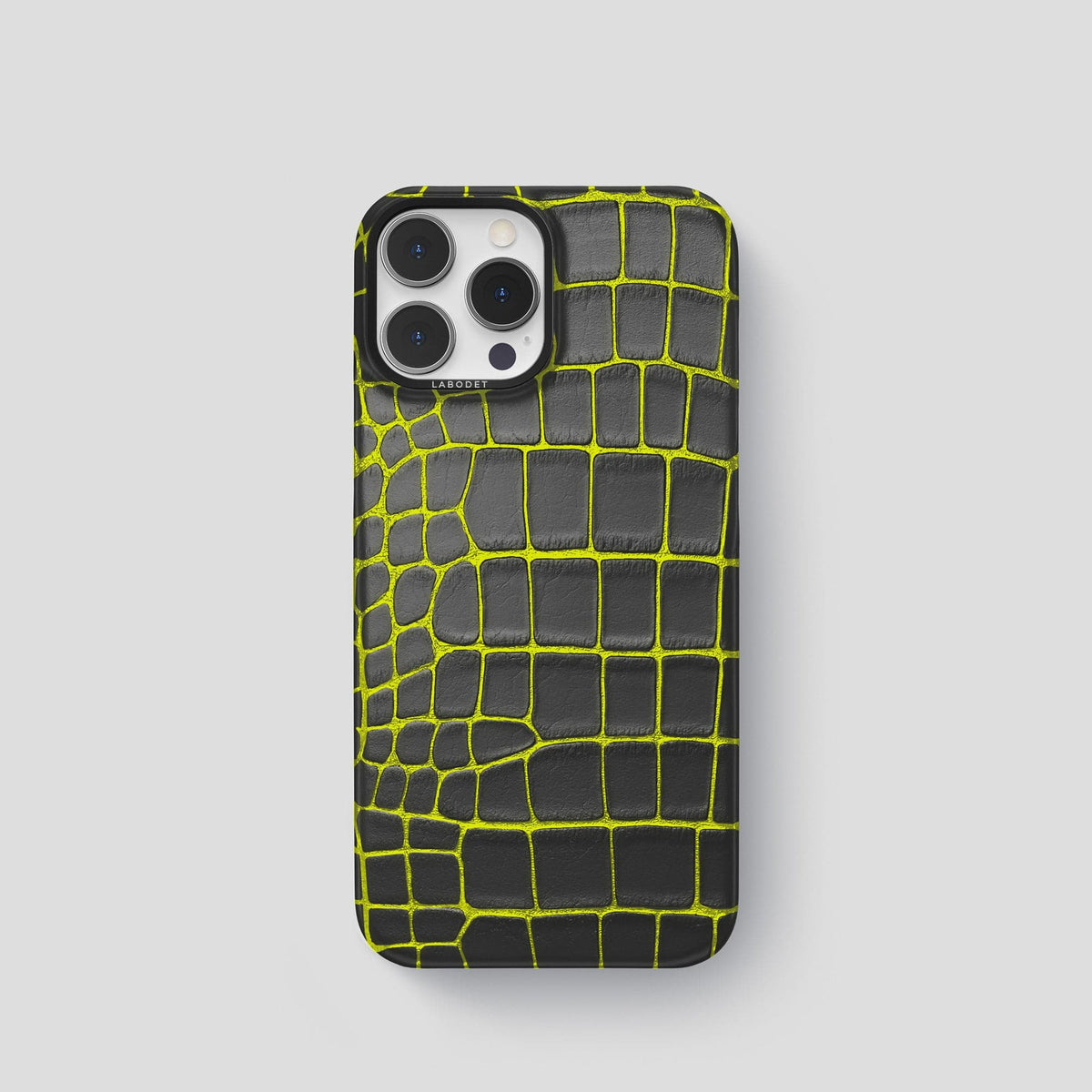 Neon-Yellow iPhone 14 Pro Classic Case Luminescent Alligator with Black Metal -1 | Neon-Yellow-Black