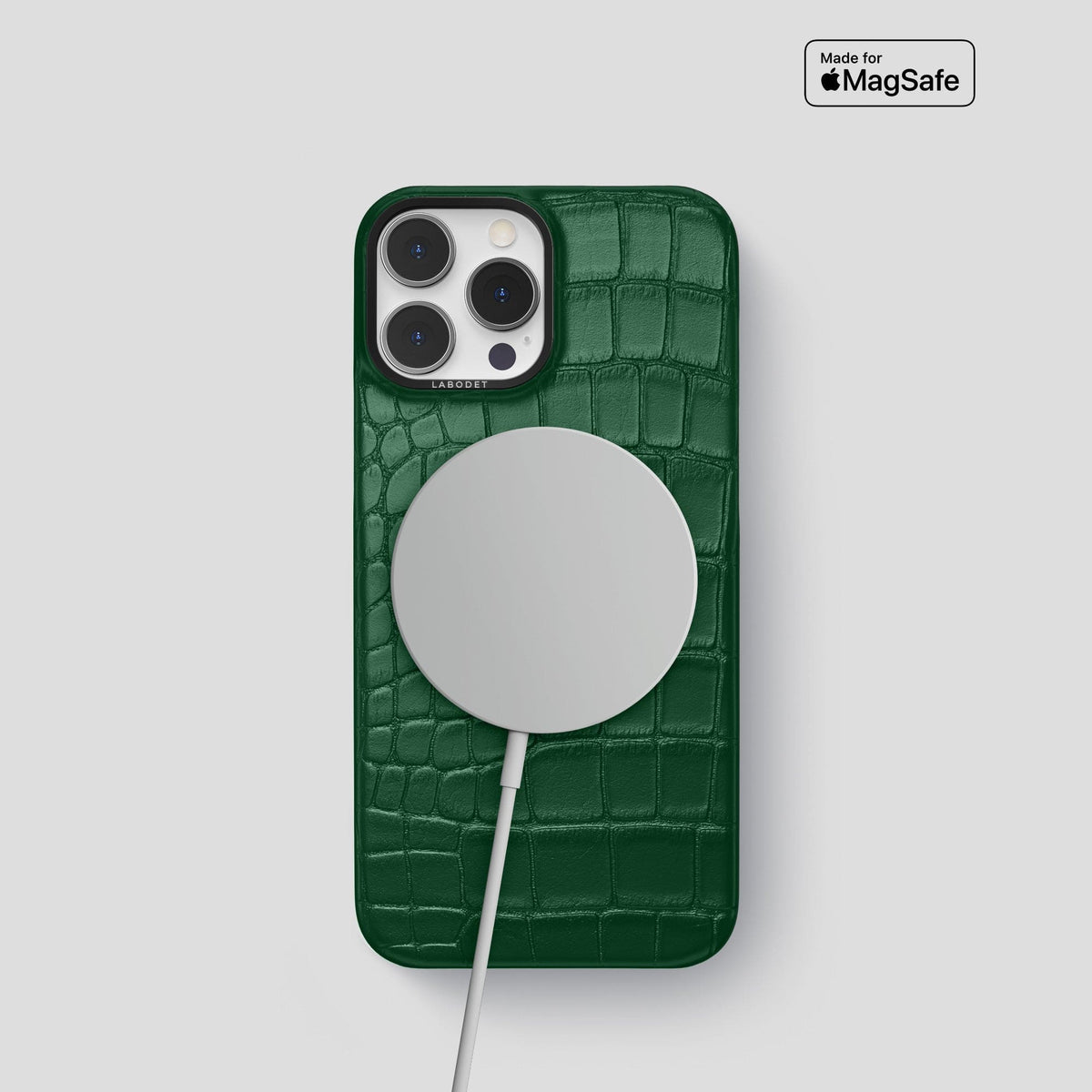 Forest-Green iPhone 14 Pro Classic Case Alligator with Black Metal -4 | Forest-Green-Black