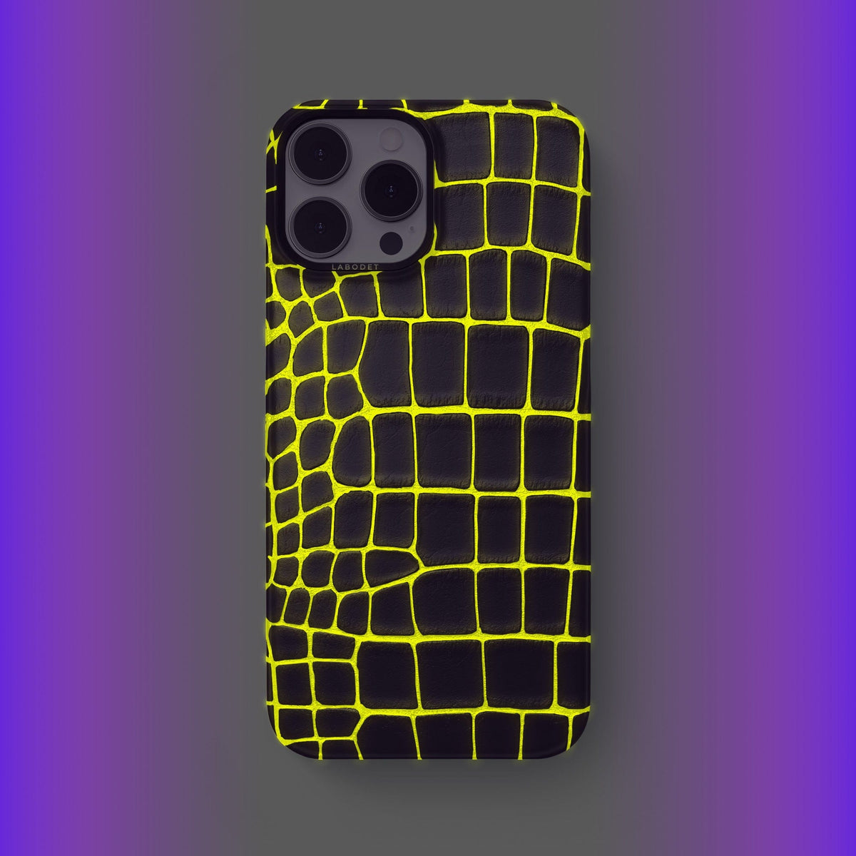 Neon-Yellow iPhone 14 Pro Max Classic Case Luminescent Alligator with Black Metal -2 | Neon-Yellow-Black