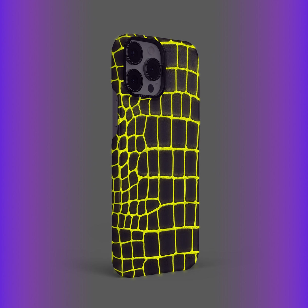 Neon-Yellow iPhone 14 Pro Max Classic Case Luminescent Alligator with Black Metal -4 | Neon-Yellow-Black