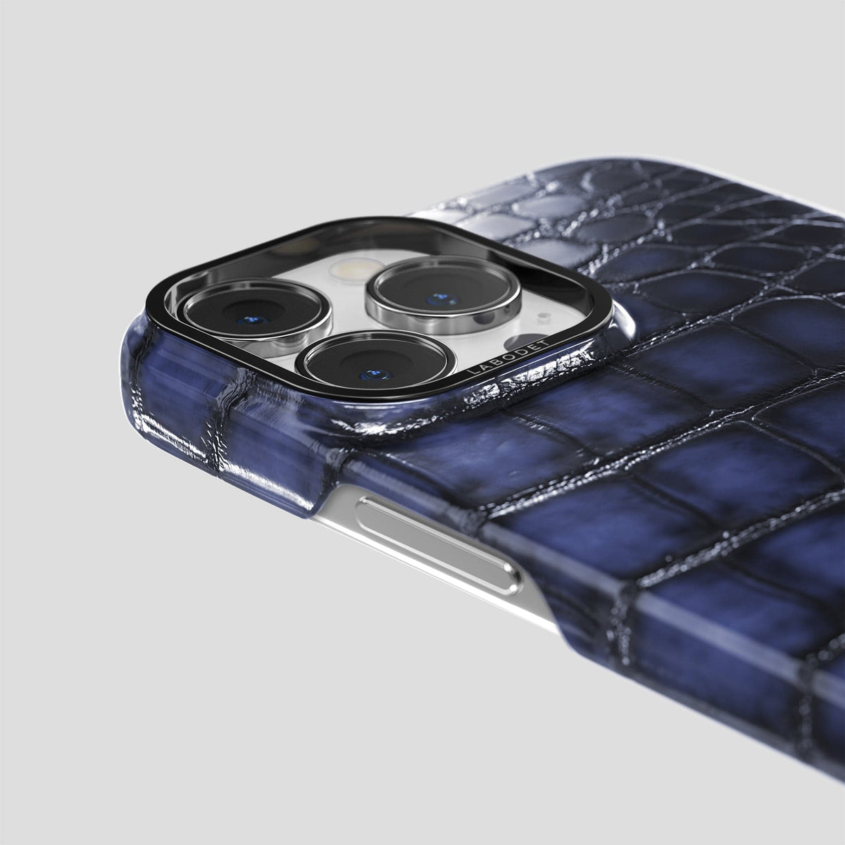 Havana-Blue iPhone 14 Pro Classic Case Patina Alligator with Black Metal -6 | Havana-Blue-Black