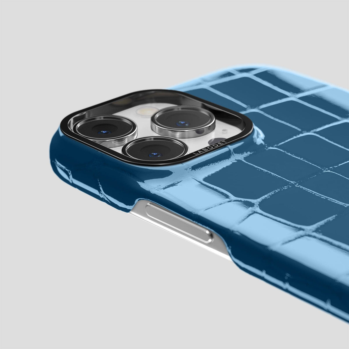 Turquoise-Blue iPhone 14 Shiny Alligator with Black Metal -6 | Turqoise-Blue-Black