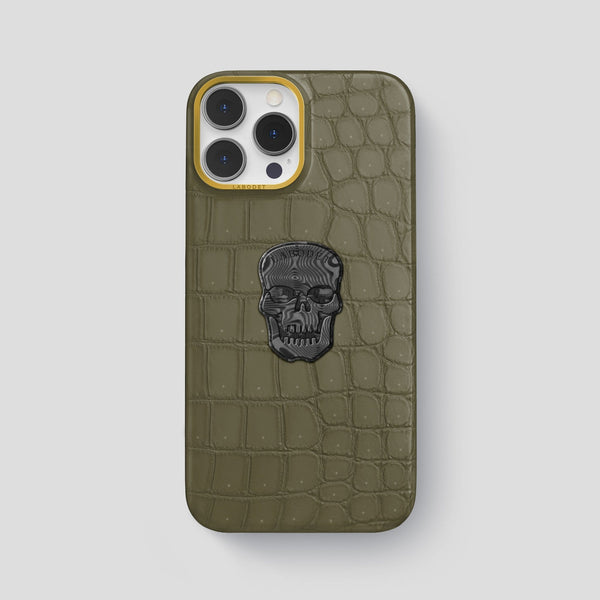 Classic Case with Carbon Skull For iPhone 14 Pro Max In Porosus Crocodile