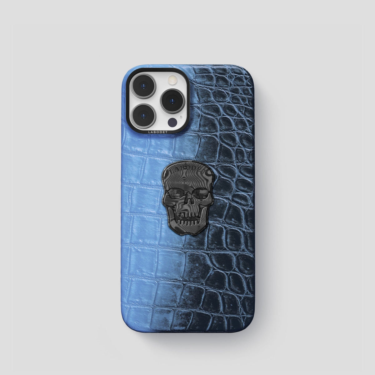 Lavender iPhone 14 Pro Himalaya Classic Case with Black Metal -1 | Lavender-Black