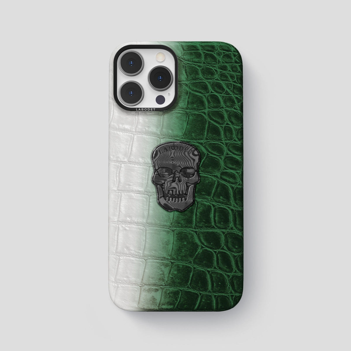 Green iPhone 14 Pro Max Himalaya Classic Case with Black Metal -1 | Green-Black
