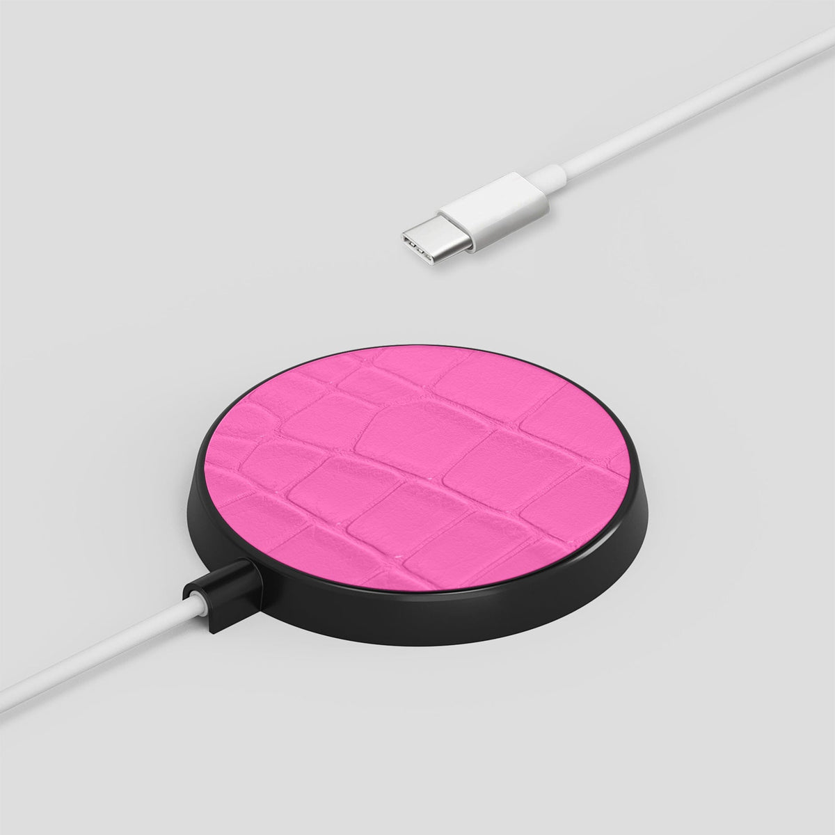 Fuchsia MagSafe Charger Alligator -4 | Fuchsia