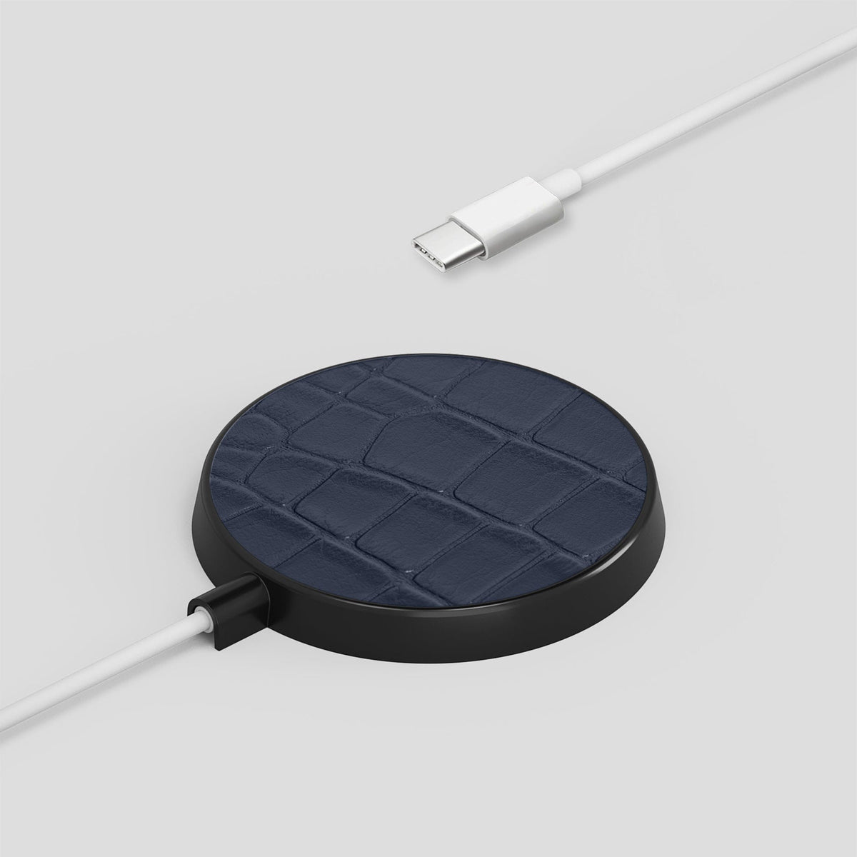 Navy Blue MagSafe Charger Alligator -4 | Navy-Blue