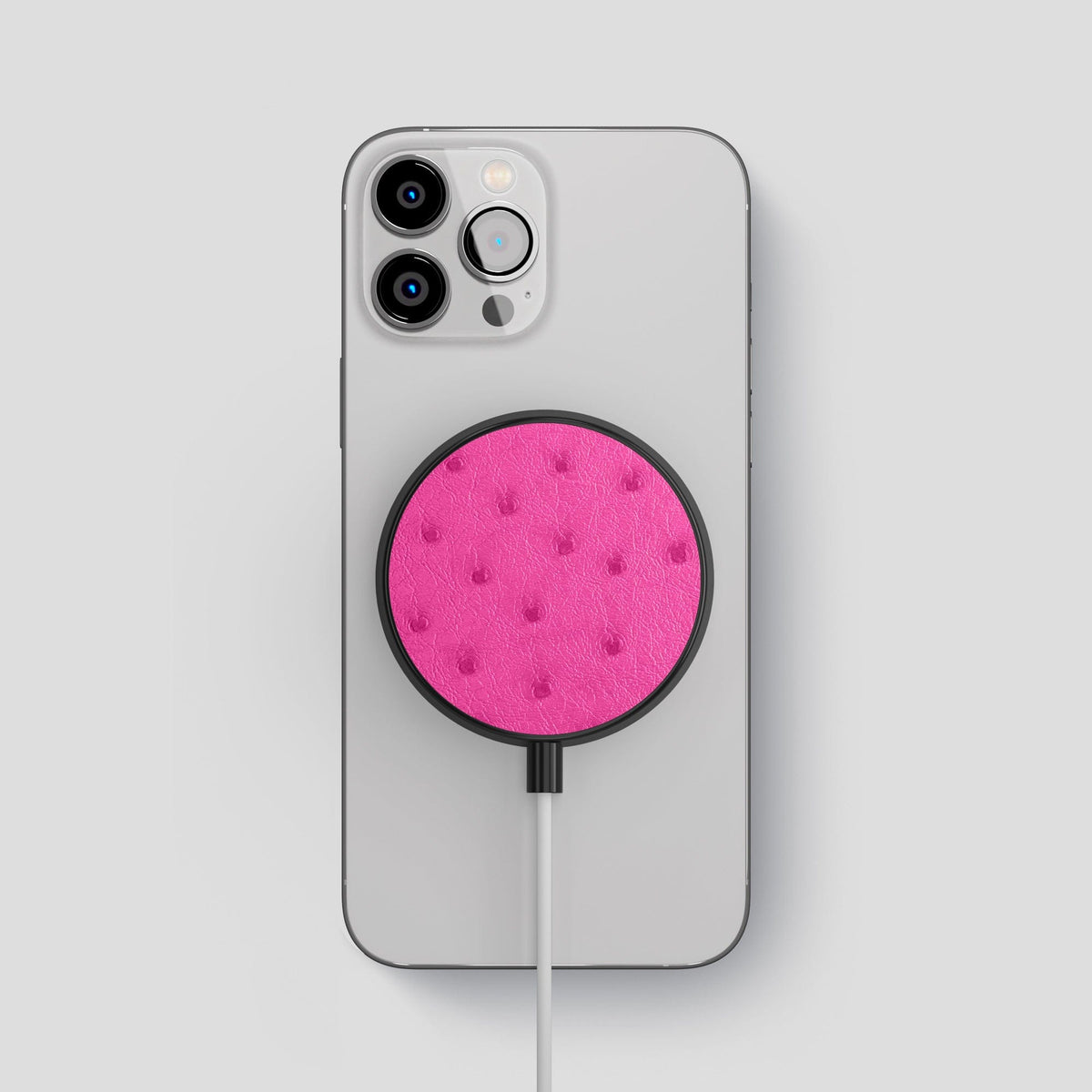 Fuchsia MagSafe Charger Ostrich -2 | Fuchsia