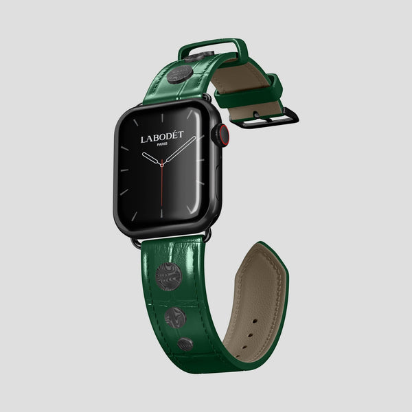 Apple Watch 45mm Classic Strap Alligator with Carbon Circlet